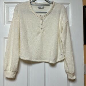 Hollister California extra soft white sweater, size M